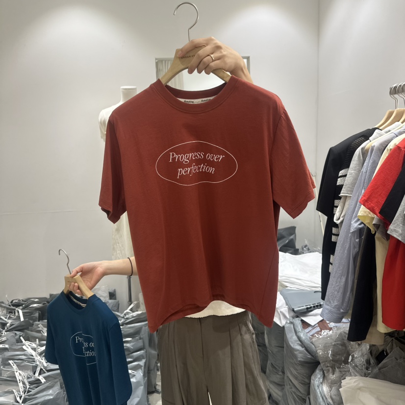 URBANSTORY/REMAKING韓國直郵㊣女裝新款推薦人氣時尚25春夏T恤Remaking/URBANSTORYT恤