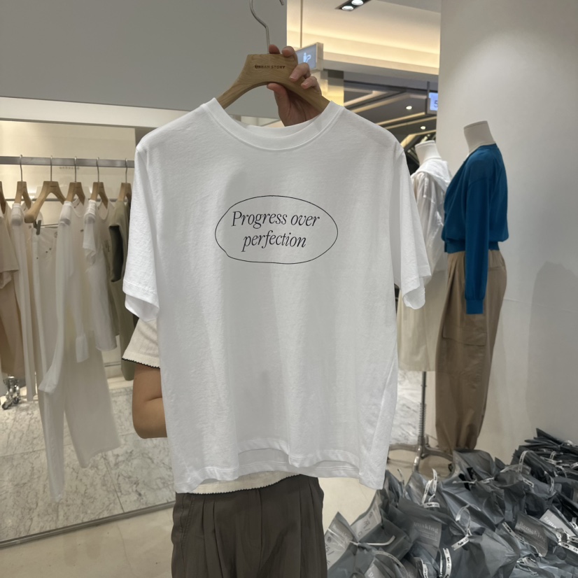URBANSTORY/REMAKING韓國直郵㊣女裝新款推薦人氣時尚25春夏T恤Remaking/URBANSTORYT恤圖色3