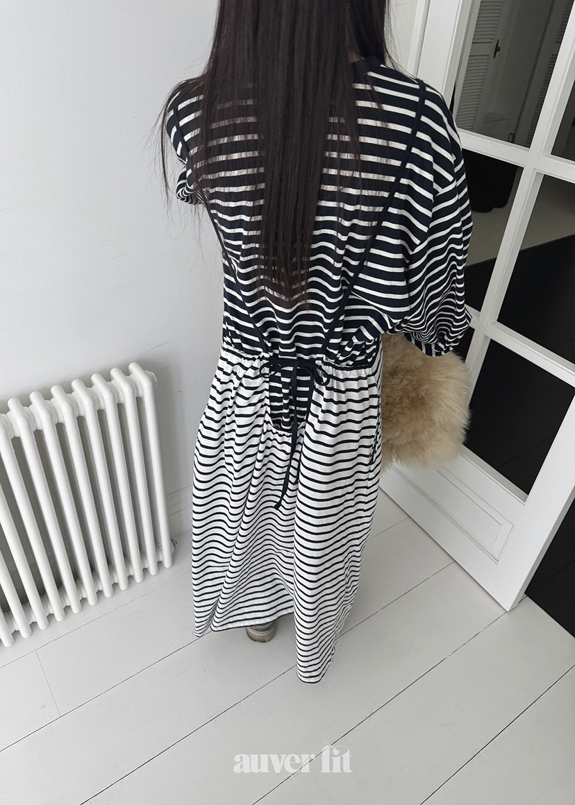 AUVERFIT韓國㊣直郵東大門代購女裝新品25春夏時尚推薦連衣裙AUVERFIT連衣裙