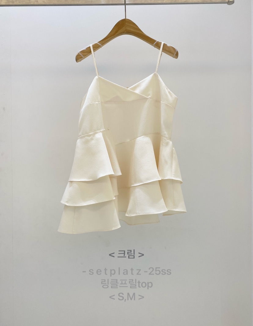 SETPLATZ韓國㊣直郵東大門代購女裝新品熱賣吊帶背心荷葉邊條紋PLATZCLASSIC吊帶/背心圖色2實際價格41000