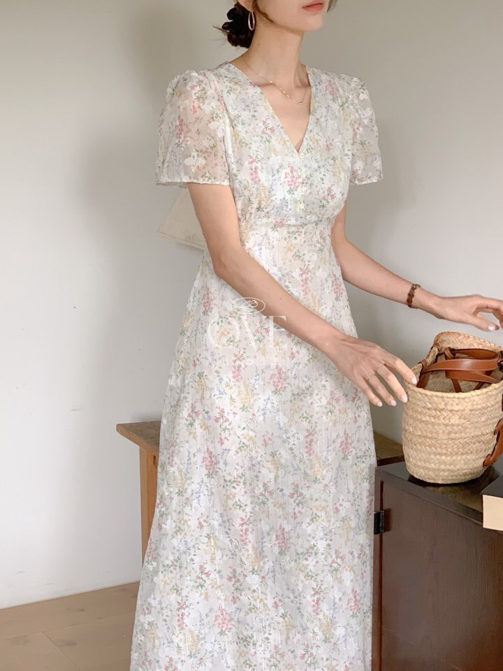 OVE韓國直郵㊣女裝新品推薦休閑25春夏熱賣時尚人氣連衣裙OVE連衣裙