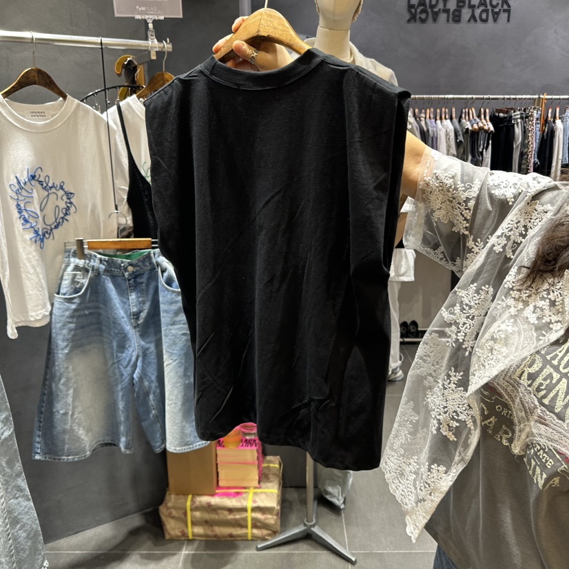 LADYBLACK直郵韓國代購㊣女裝新品人氣25春夏休閑時尚吊帶背心LADYBLACK吊帶/背心