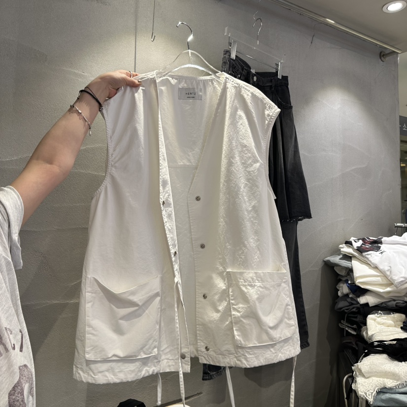 HERTZ-P韓國㊣直郵東大門代購女裝新品推薦熱賣休閑馬甲V領HERTZ-P馬甲圖色3