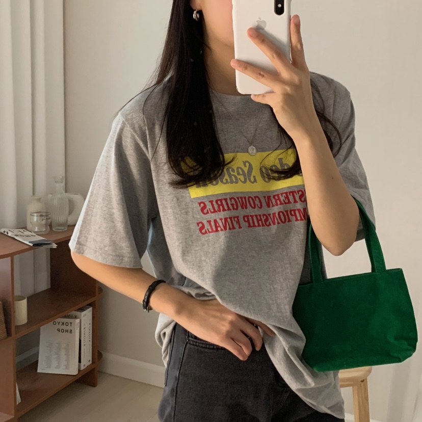 HELLO JINI韓國直郵㊣東大門實拍女裝新品人氣熱賣推薦T恤HELLO JINIT恤