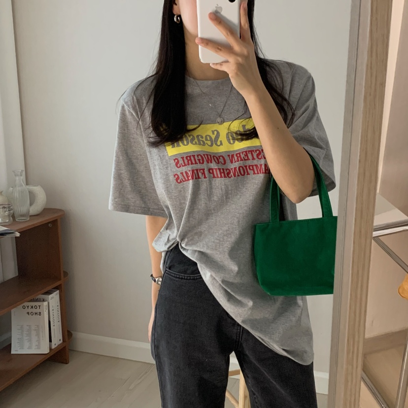 HELLO JINI韓國直郵㊣東大門實拍女裝新品人氣熱賣推薦T恤HELLO JINIT恤