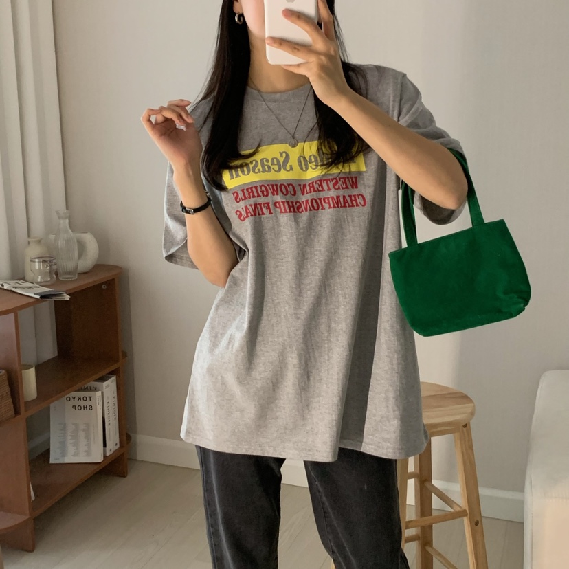 HELLO JINI韓國直郵㊣東大門實拍女裝新品人氣熱賣推薦T恤HELLO JINIT恤圖色2
