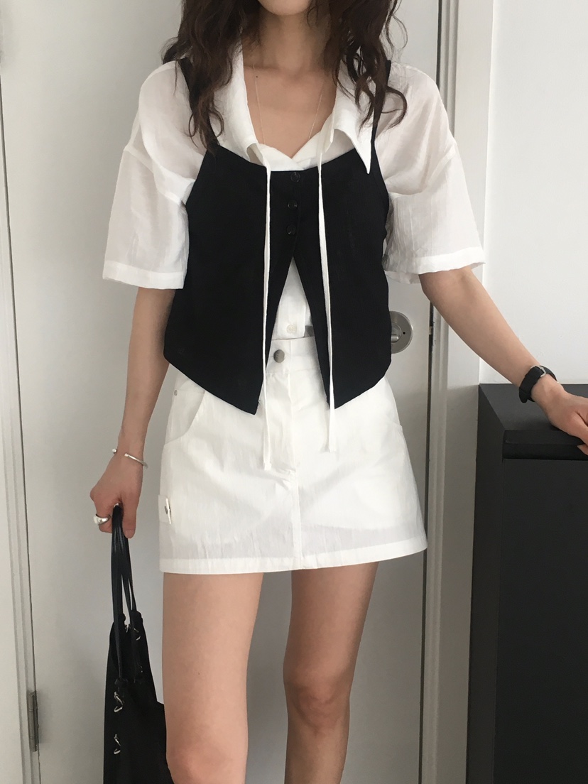 MONDAYMORING韓國直郵㊣女裝新品25春夏推薦時尚吊帶背心緊身MONDAYMORING吊帶/背心