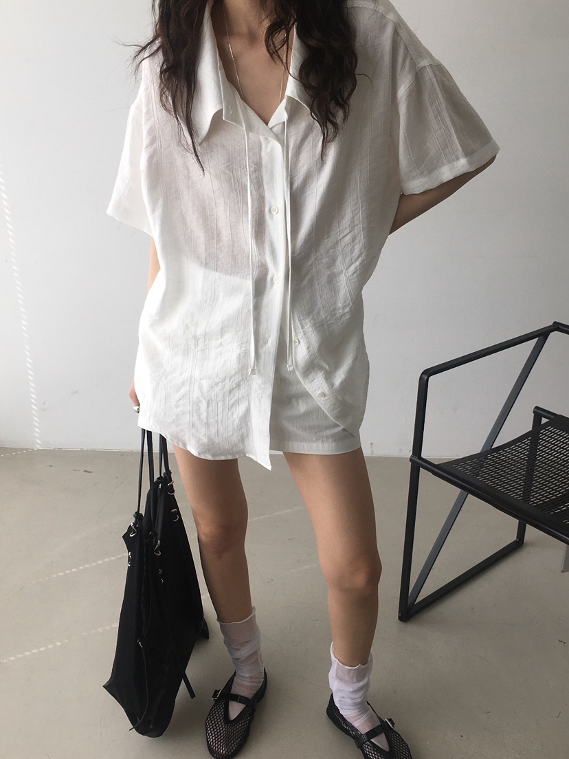 MONDAYMORING韓國直郵㊣東大門實拍女裝新品休閑襯衫蕾絲衫MONDAYMORING襯衫/蕾絲衫
