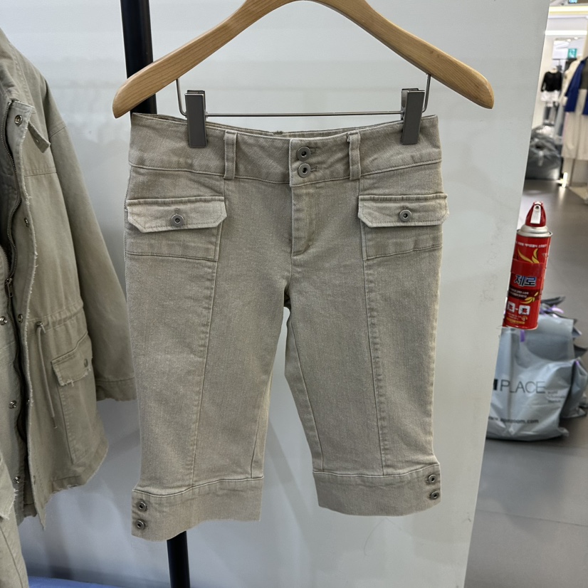 3 ANOTHER直郵韓國代購㊣女裝新品推薦時尚熱賣人氣休閑短褲3 ANOTHER短褲圖色2
