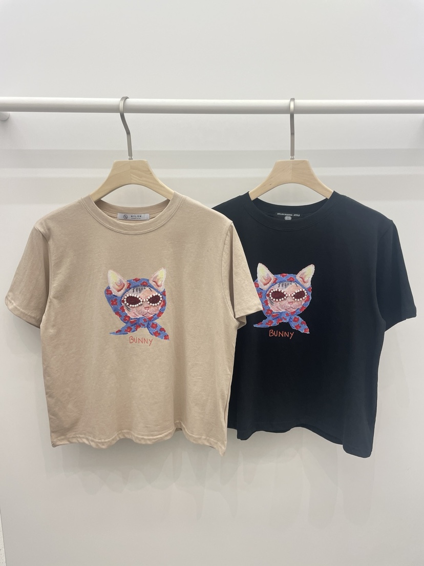 NYLON韓國直郵㊣女裝新品熱賣時尚人氣推薦休閑25春夏T恤NYLONT恤