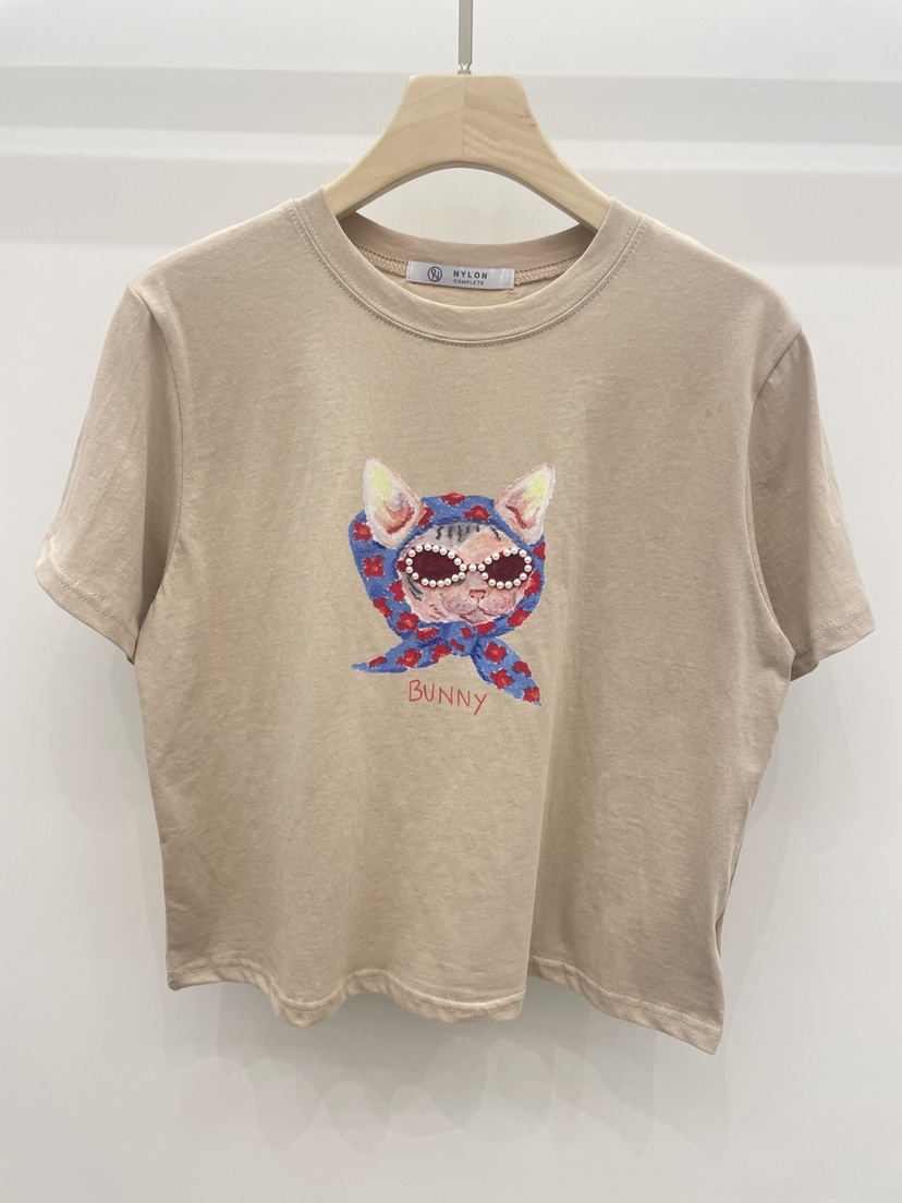 NYLON韓國直郵㊣女裝新品熱賣時尚人氣推薦休閑25春夏T恤NYLONT恤圖色3