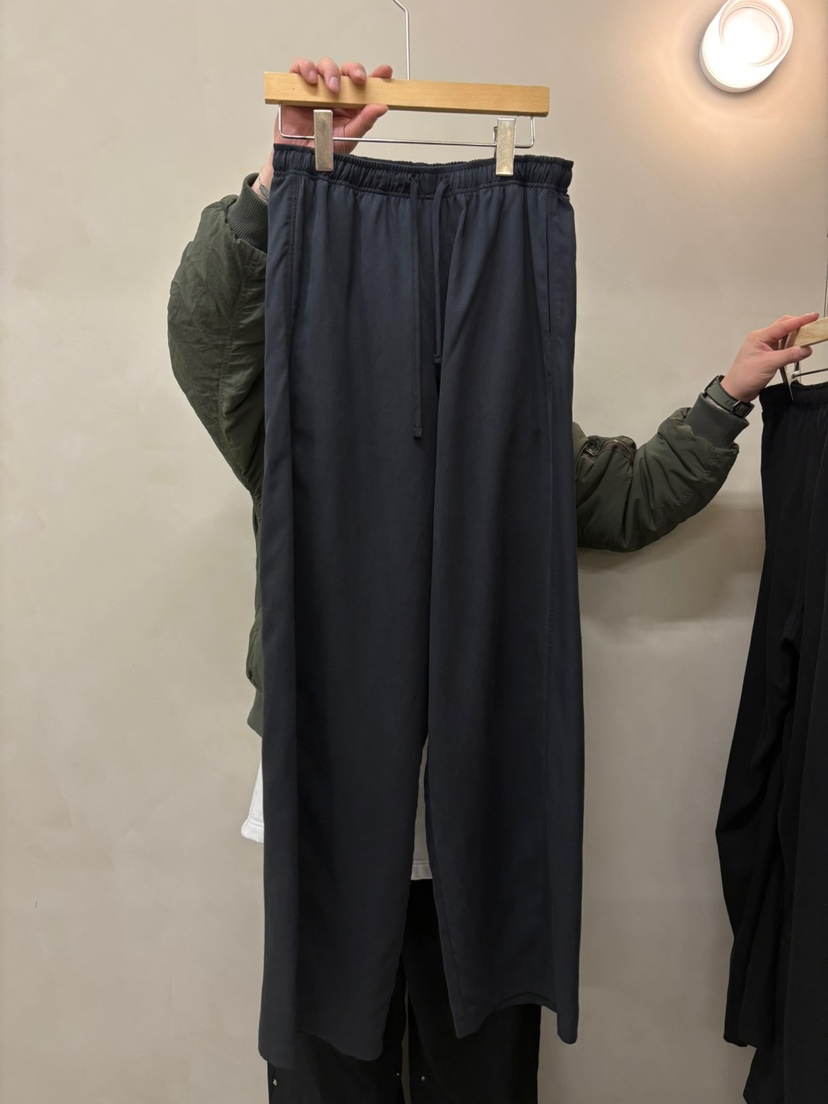 KONI直郵韓國代購㊣女裝新品熱賣人氣25春夏時尚推薦休閑褲KONI休閑褲圖色2
