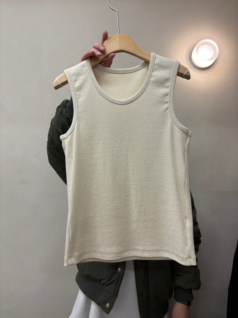 KONI直郵韓國代購㊣女裝新款人氣時尚熱賣25春夏推薦吊帶背心KONI吊帶/背心圖色2