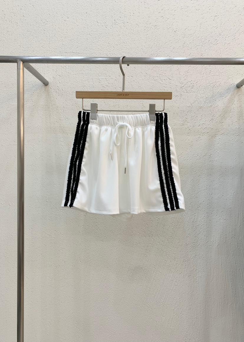 LIGHT AND SALT韓國直郵㊣東大門實拍女裝新款25春夏短褲LIGHT AND SALT短褲