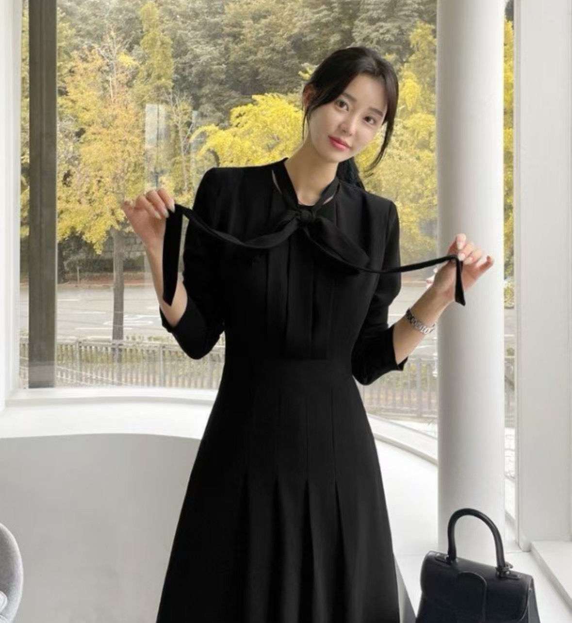 ALLURE韓國直郵㊣東大門實拍女裝新款25春夏熱賣連衣裙含脖帶ALLURE連衣裙