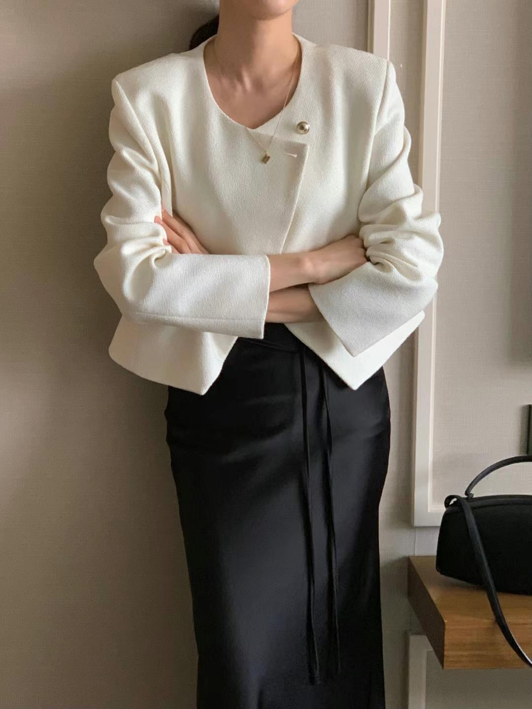 INOUF韓國直郵㊣東大門實拍女裝新款熱賣人氣時尚推薦夾克花呢INOUF/FLUTTER夾克