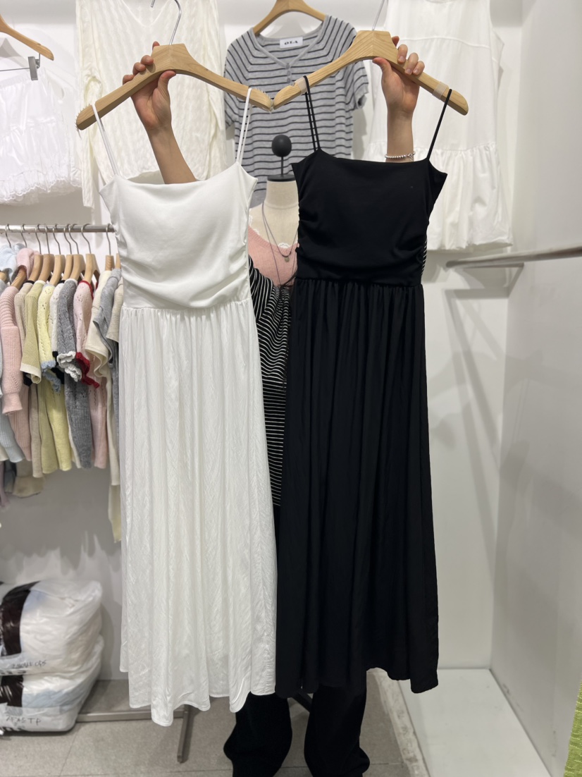 OLA直郵韓國代購㊣女裝新品25春夏休閑時尚熱賣推薦人氣連衣裙mellor/OLA連衣裙