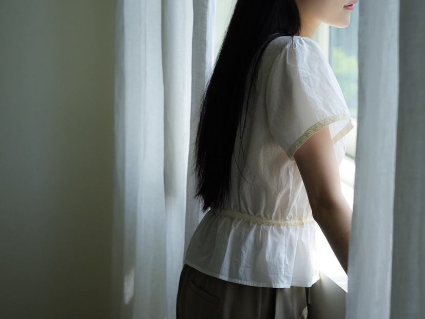 MILUI直郵韓國代購㊣女裝新款推薦人氣25春夏時尚襯衫蕾絲衫MILUI襯衫/蕾絲衫