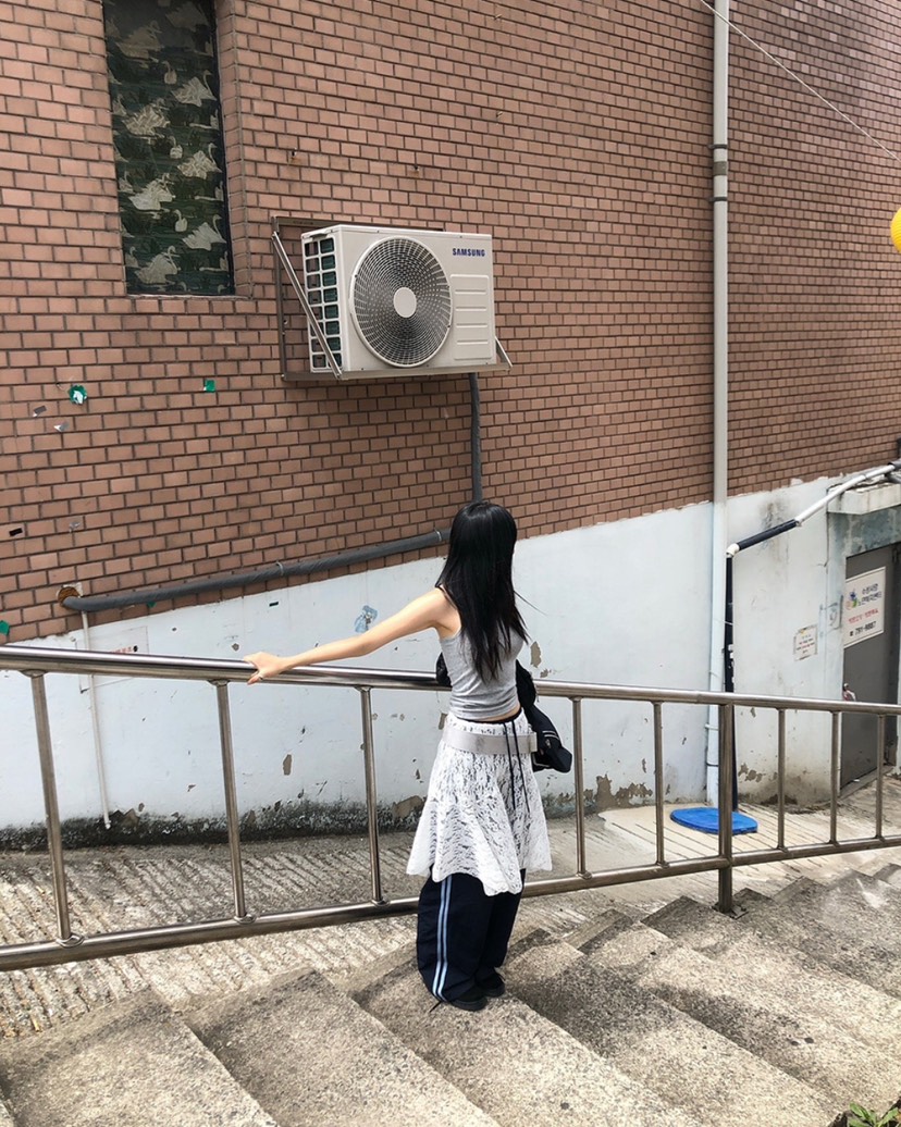 X-MOOD直郵韓國代購㊣女裝新款25春夏人氣半身裙中短裙蕾絲X-MOOD半身裙/中短裙
