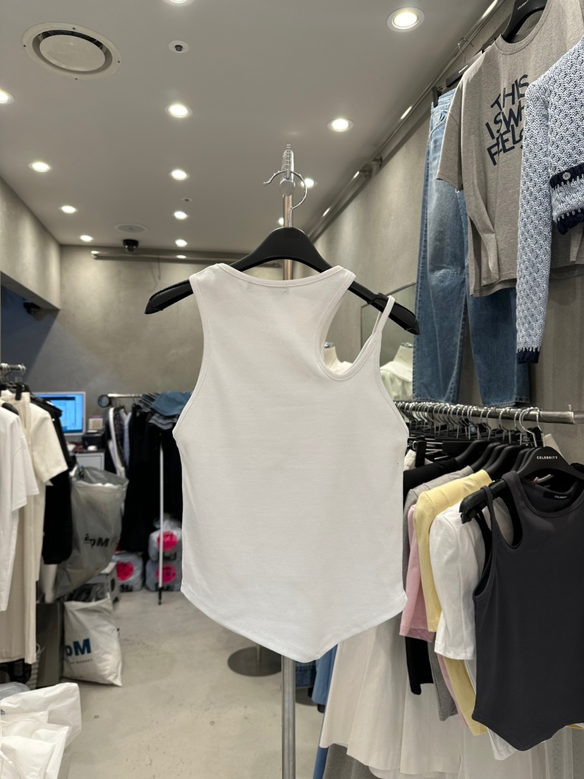CELEBRITY-A韓國直郵㊣女裝新品25春夏時尚熱賣人氣吊帶背心CELEBRITY-A吊帶/背心