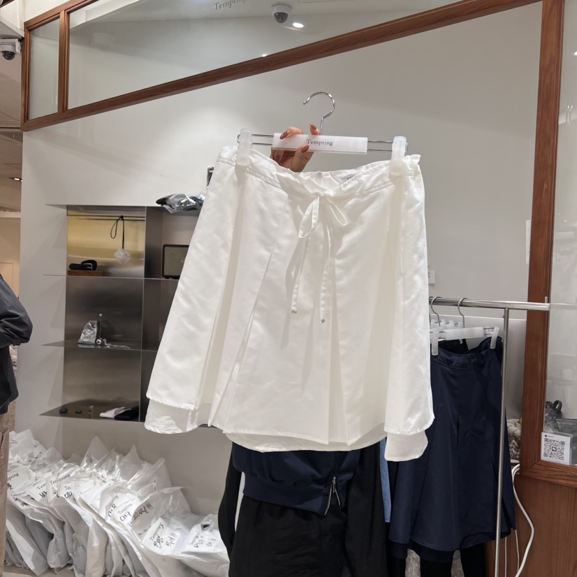 TEMPTING韓國直郵㊣女裝新品時尚熱賣人氣休閑25春夏短裙褶皺TEMPTING短裙