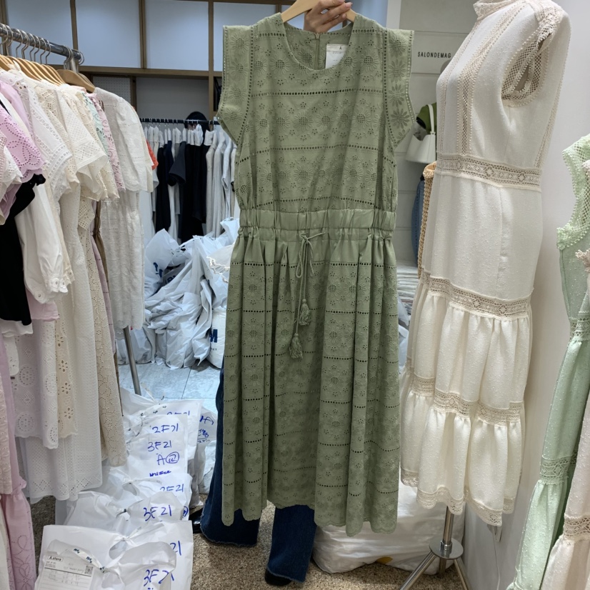 A韓國直郵㊣東大門實拍女裝新款熱賣推薦25春夏休閑時尚連衣裙A STORE連衣裙圖色4