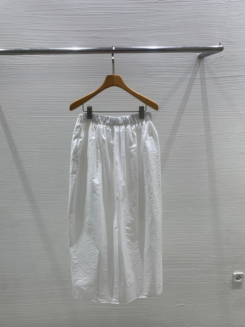 LUCY SALON韓國直郵㊣女裝新款推薦熱賣25春夏人氣時尚長裙LUCY SALON長裙