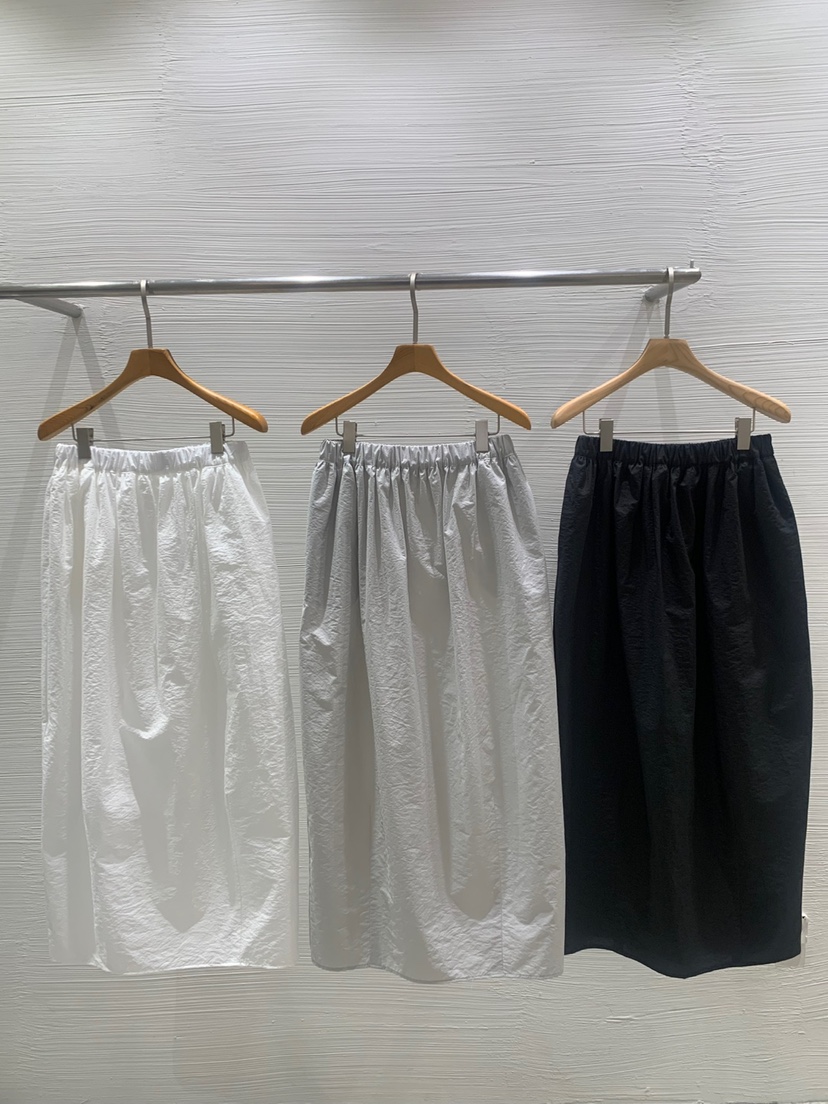 LUCY SALON韓國直郵㊣女裝新款推薦熱賣25春夏人氣時尚長裙LUCY SALON長裙