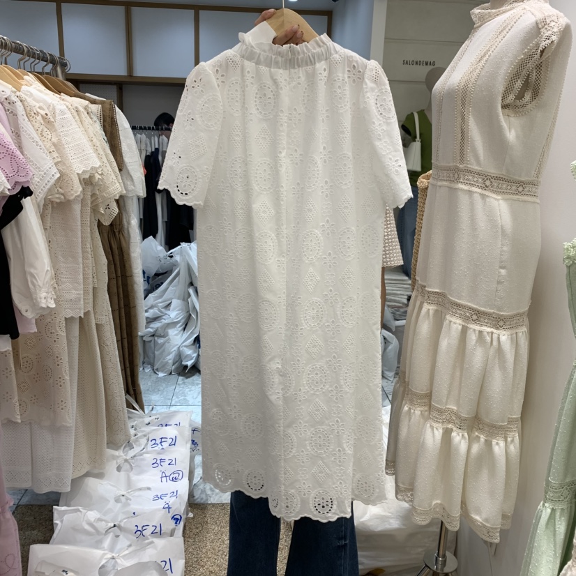 A韓國直郵㊣女裝新款時尚推薦25春夏熱賣人氣連衣裙含脖帶綁帶A STORE連衣裙