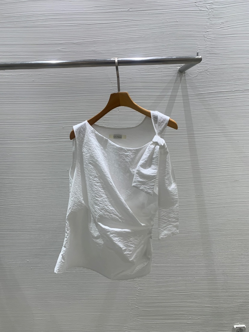 LUCY SALON韓國直郵㊣女裝新品人氣時尚熱賣25春夏吊帶背心LUCY SALON吊帶/背心圖色1