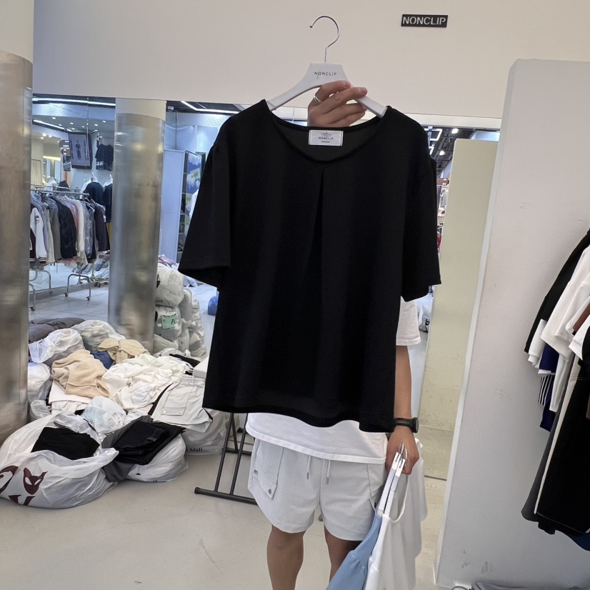 NON CLIP韓國直郵㊣女裝新品25春夏推薦熱賣時尚休閑T恤V領NON CLIPT恤圖色2