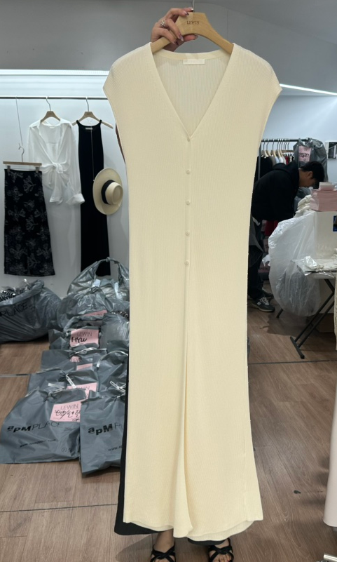 LEWIN韓國直郵㊣女裝新品休閑人氣25春夏推薦熱賣連衣裙開衫LEWIN連衣裙