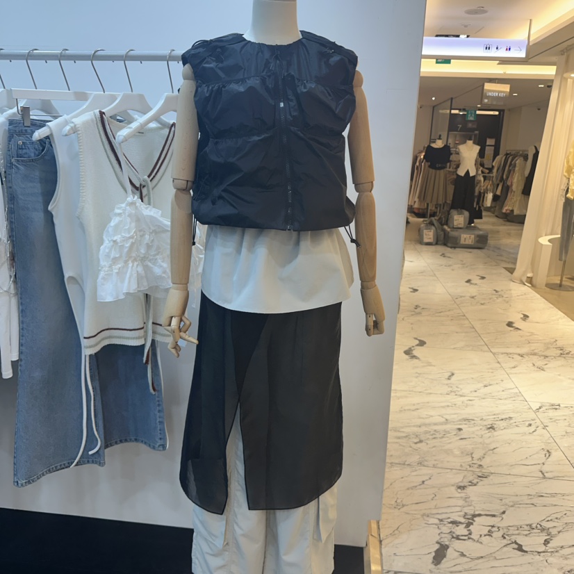 AIME HOPE MAKE韓國㊣直郵東大門代購女裝新品人氣熱賣馬甲AIME HOPE MAKE馬甲