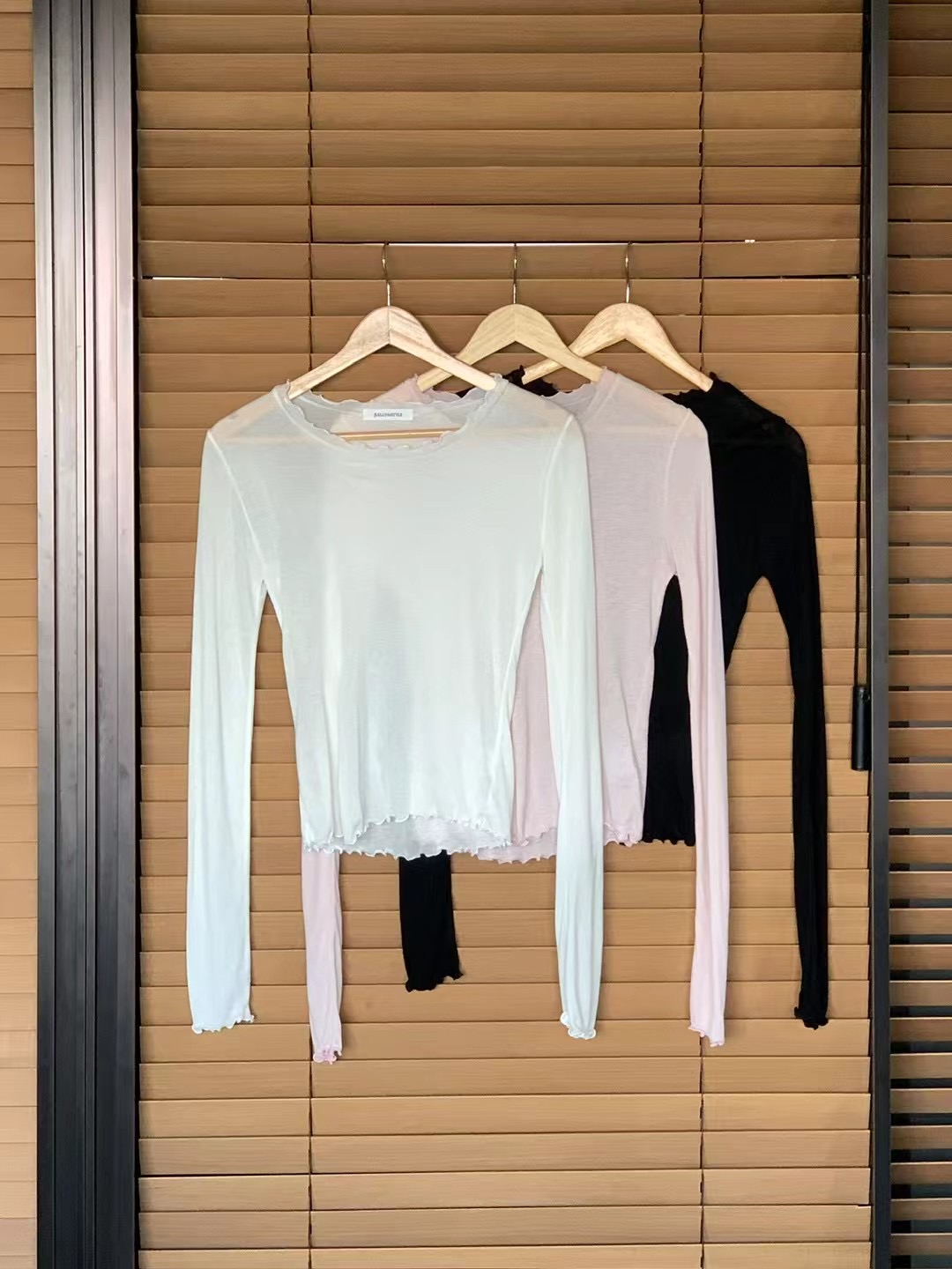 JUILLYSTYLE直郵韓國代購㊣女裝新款時尚人氣推薦熱賣長袖T恤JUILLYSTYLE長袖T恤圖色3左三色