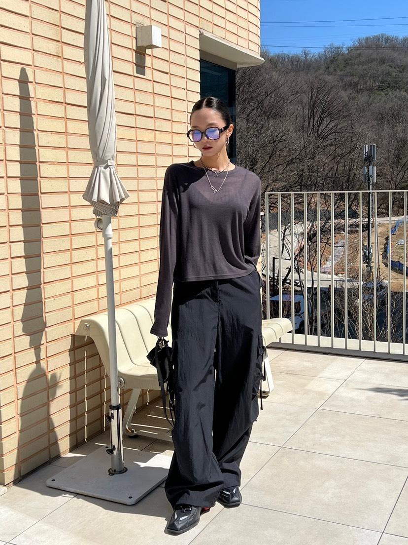 SPECIAL韓國㊣直郵東大門代購女裝新款熱賣時尚長袖T恤短款SPECIAL長袖T恤