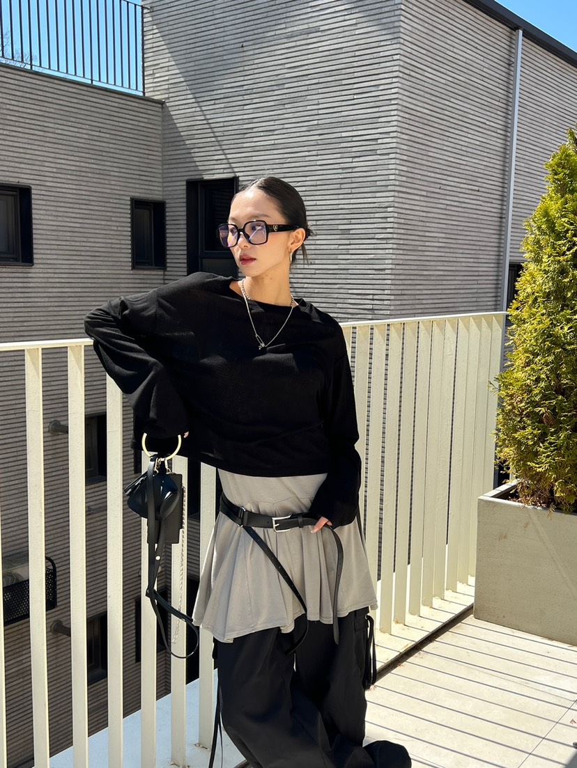 SPECIAL韓國㊣直郵東大門代購女裝新款熱賣時尚長袖T恤短款SPECIAL長袖T恤