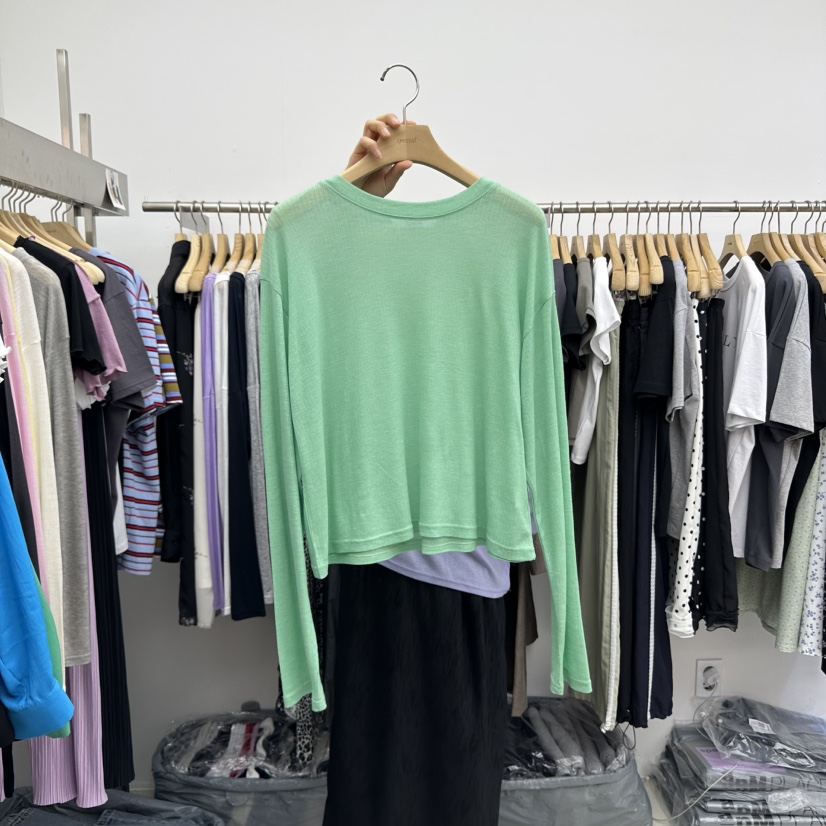 SPECIAL韓國㊣直郵東大門代購女裝新款熱賣時尚長袖T恤短款SPECIAL長袖T恤圖色2