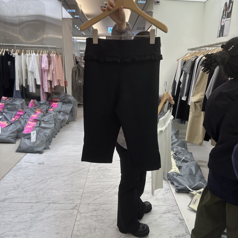 CHAV韓國㊣直郵東大門代購女裝新款休閑時尚人氣打底褲鯊魚褲CHAV打底褲/鯊魚褲圖色2
