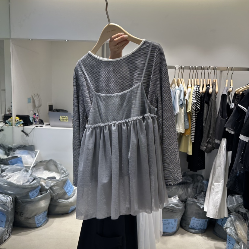 RICH SISTER韓國直郵㊣女裝新品時尚25春夏吊帶背心不含內搭RICH SISTER吊帶/背心圖色2