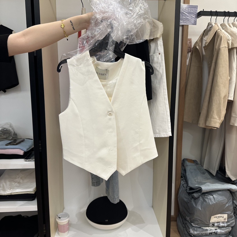 MUYBIEN直郵韓國代購㊣女裝新款休閑人氣25春夏熱賣時尚馬甲MUYBIEN馬甲圖色2