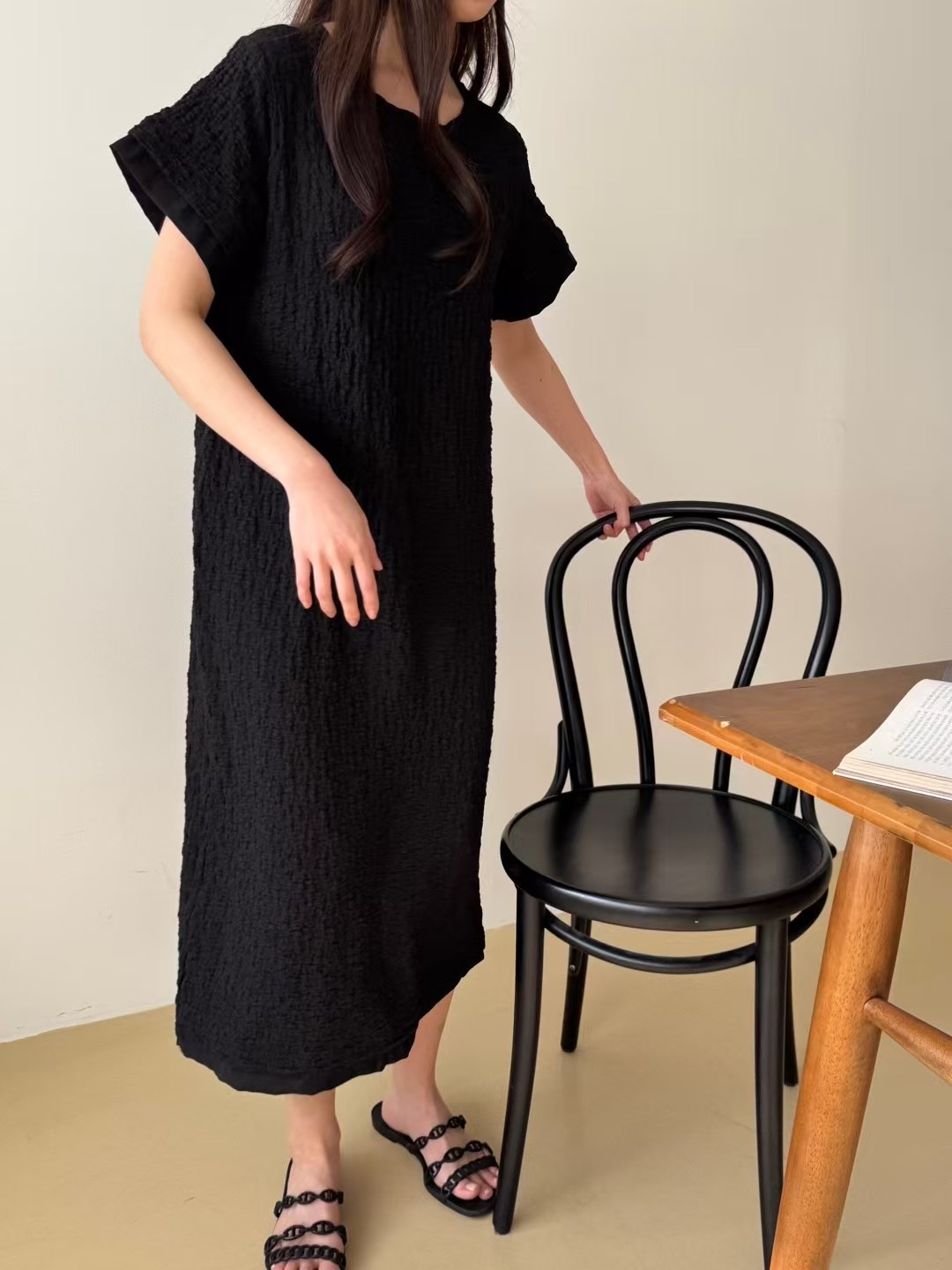 around110韓國直郵㊣東大門實拍女裝新品休閑25春夏推薦連衣裙around110連衣裙