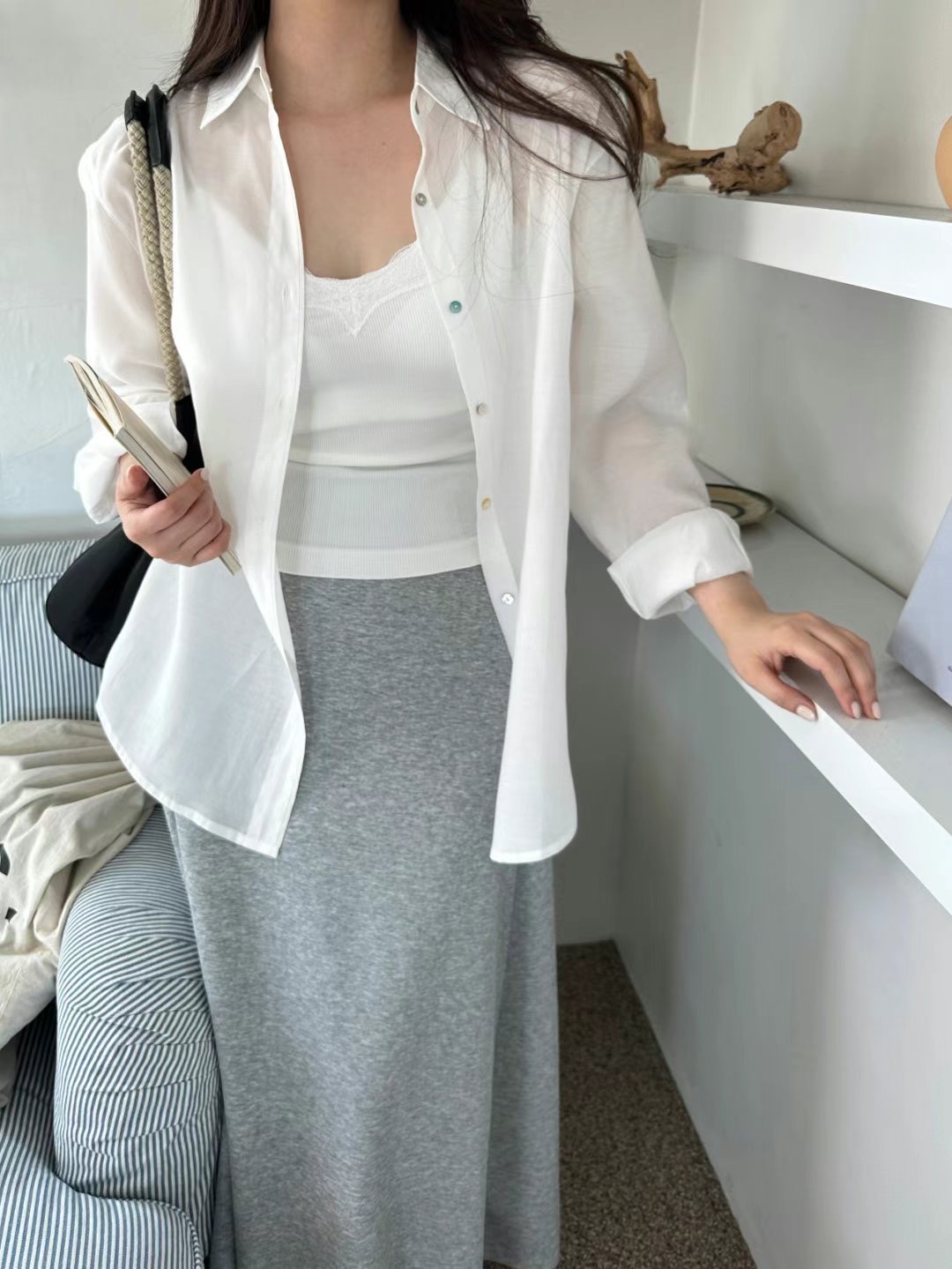 THERE BY-데얼 바이-T韓國直郵㊣東大門實拍女裝新品熱賣襯衫蕾絲衫THERE BY襯衫/蕾絲衫圖色2