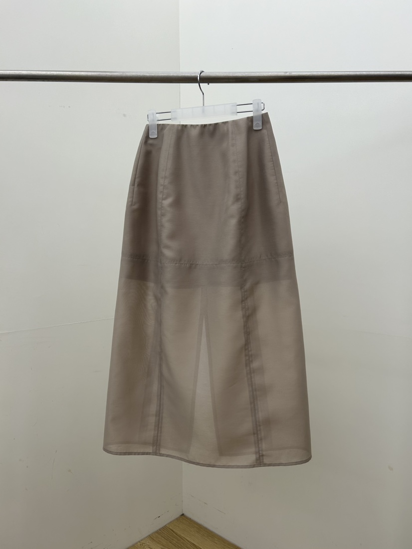 UTRE韓國直郵㊣女裝新品推薦人氣熱賣時尚25春夏長裙歐根紗UTRE長裙圖色2