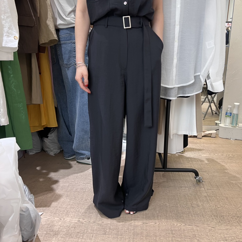 W AND J韓國直郵㊣東大門實拍女裝新品推薦休閑褲包含腰帶W AND J休閑褲圖色2