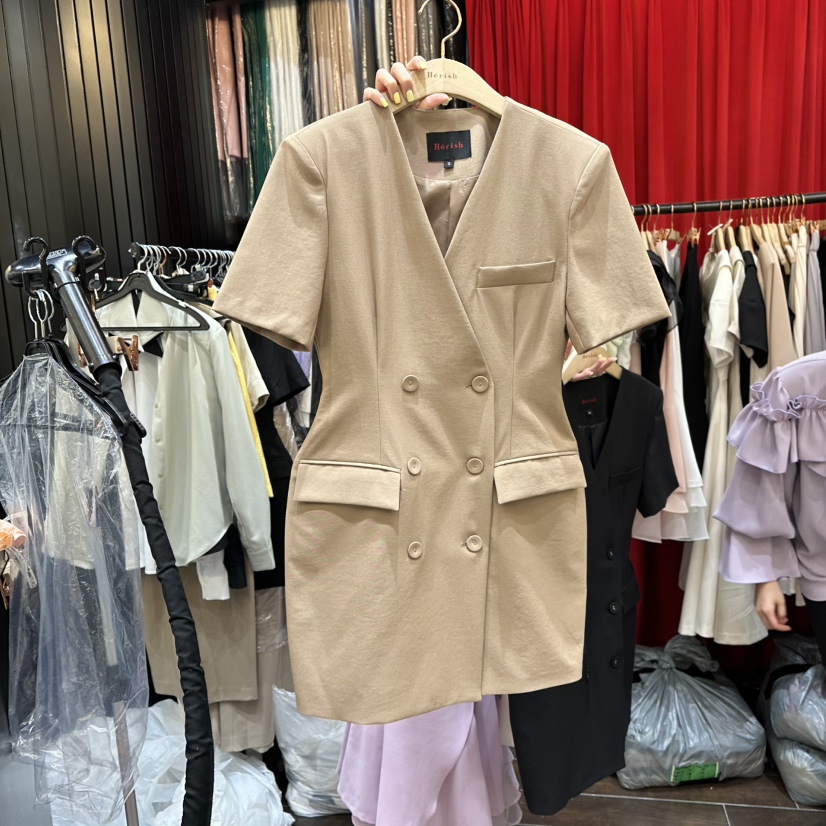 HERISH-HAUTE韓國直郵㊣女裝新品25春夏人氣時尚推薦休閑夾克HERISH-HAUTE夾克圖色2