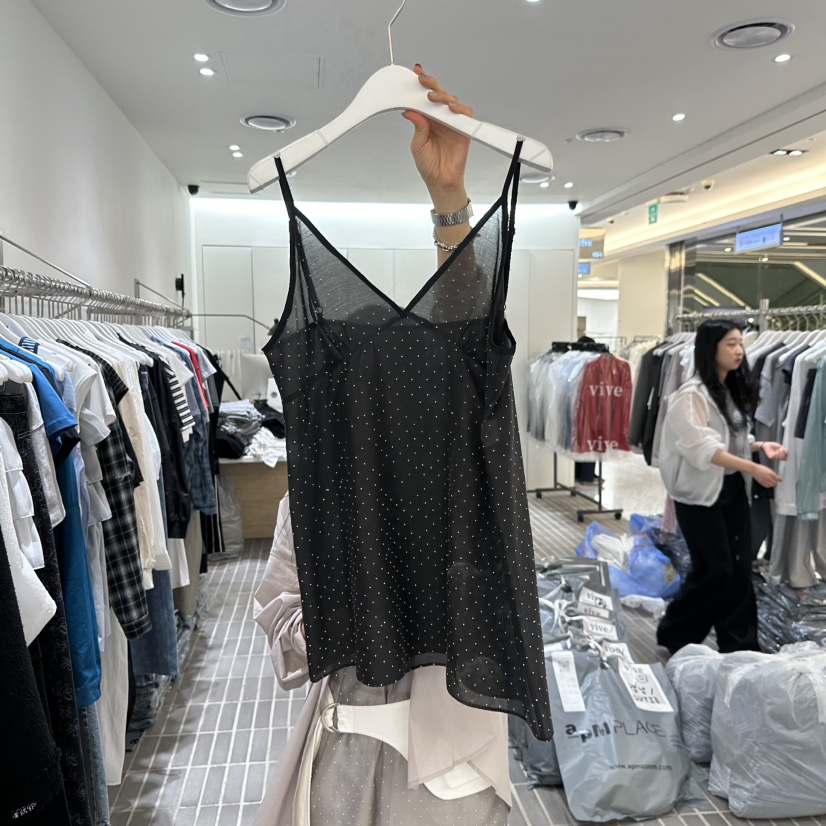 VIVE韓國直郵㊣東大門實拍女裝新品熱賣休閑時尚人氣吊帶背心VIVE吊帶/背心圖色3