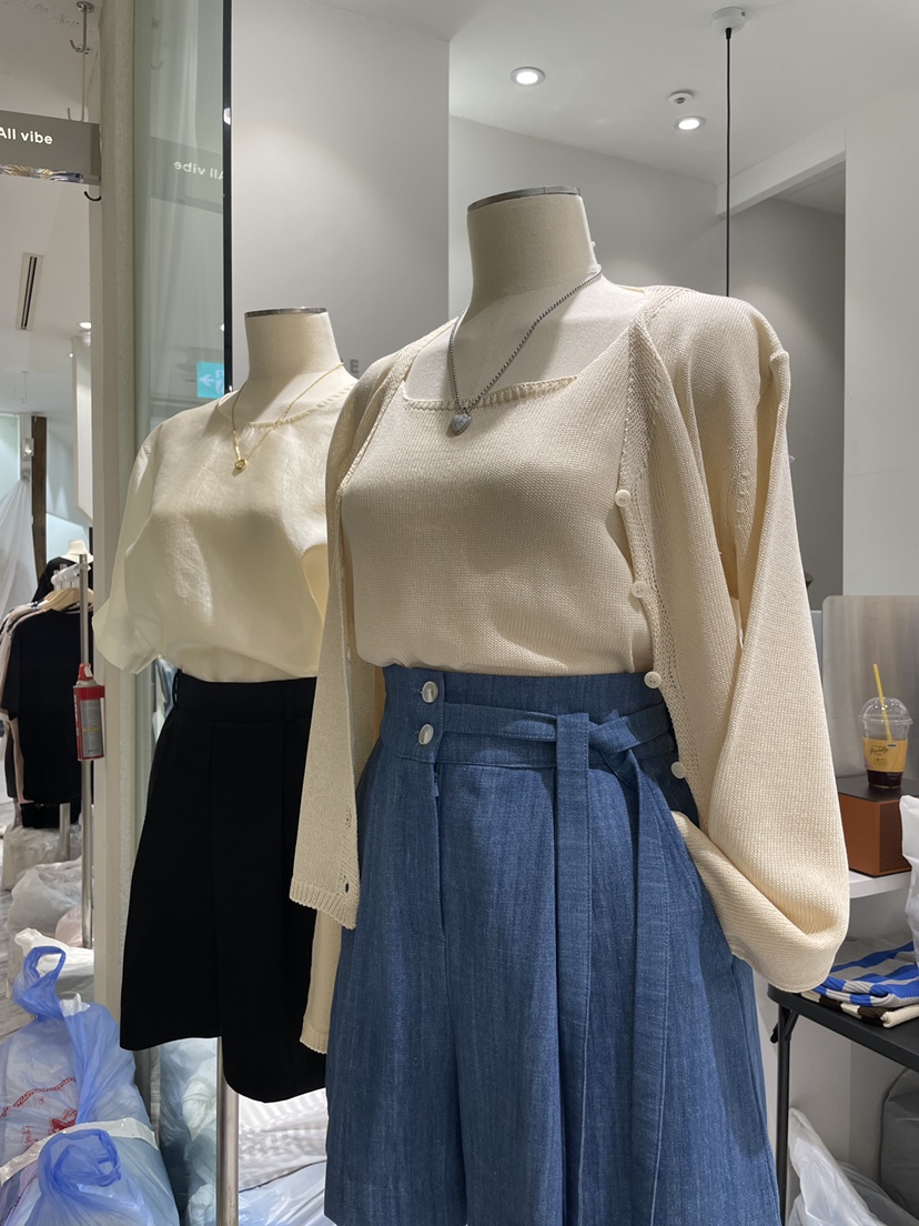 ALLVIBE東大門實拍女裝新款時尚真品25春夏休閑熱賣人氣套裝ALLVIBE套裝