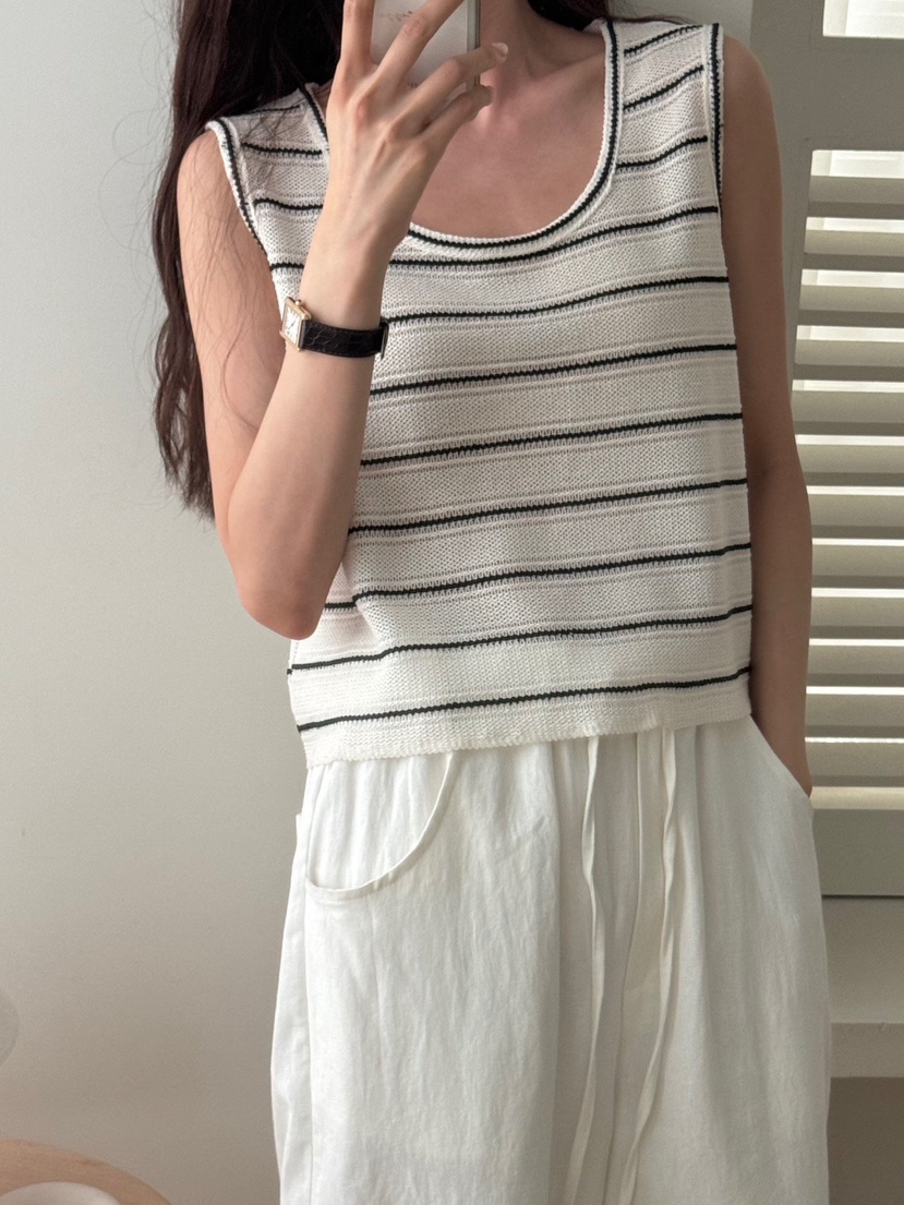 TIZZI東大門實拍女裝新品人氣時尚真品休閑職業熱賣吊帶背心TIZZI吊帶/背心