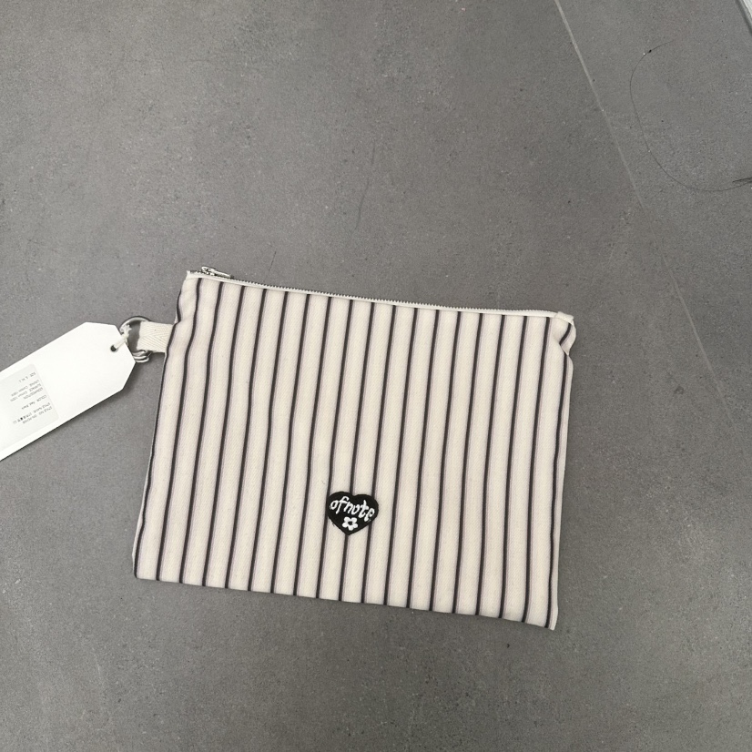 STAYFELT/OF NOTE東大門直郵女裝新款時尚推薦手拿包腋下包OF NOTE/STAYFELT手拿包/腋下包圖色2