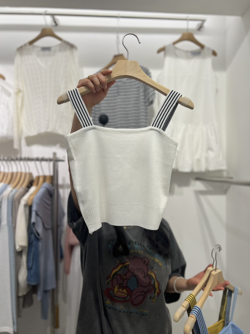 OLA韓國直郵㊣女裝新款時尚人氣25春夏推薦休閑熱賣吊帶背心mellor/OLA吊帶/背心圖色1